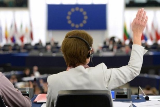 Европарламент обсудит референдум в Каталонии