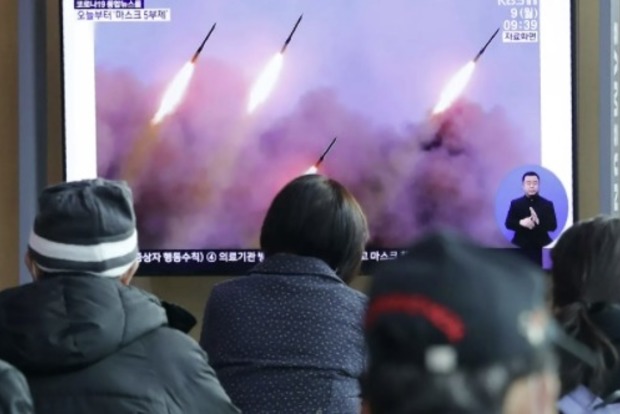 Южнокорейские военные подтвердили запуск КНДР двух крылатых ракет