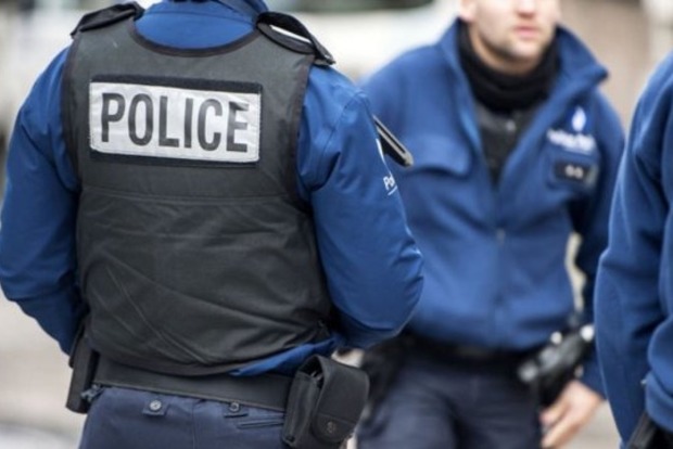 Захоплення заручників в центрі Парижа - вагітній жінці вдалося врятуватися