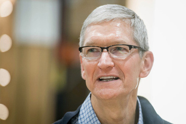 Гендиректор Apple получил бонус 89 миллионов долларов