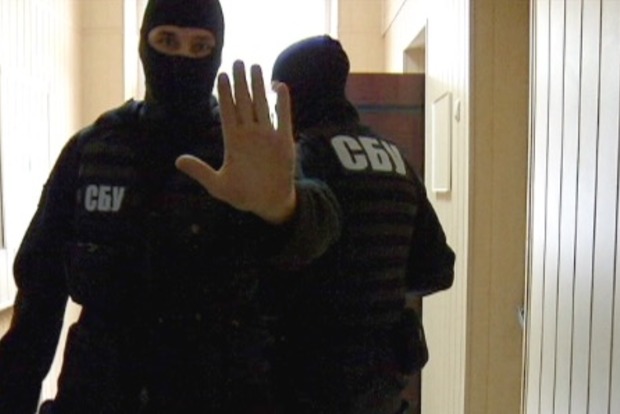 СБУ провела 20 обысков у украинцев, которые находятся в тесном контакте со спецслужбами РФ