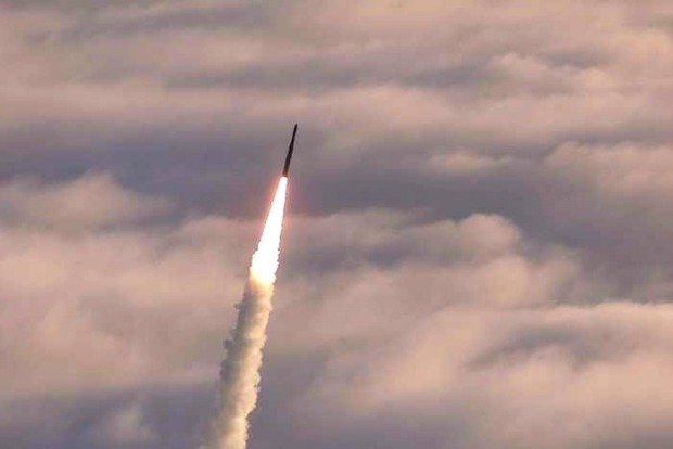 КНДР провела неудачный запуск баллистической ракеты