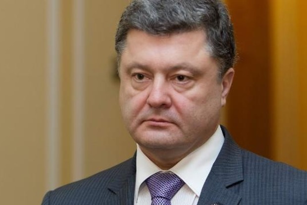 Порошенко призвал созвать внеочередное заседание Рады до 30 сентября