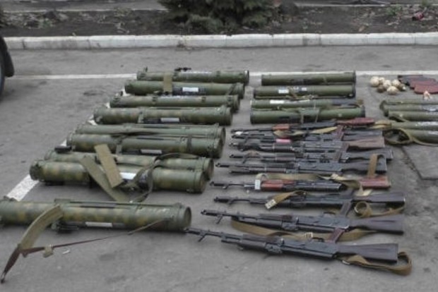 В Луганске боевики начали поиски «секретных складов украинских диверсантов»