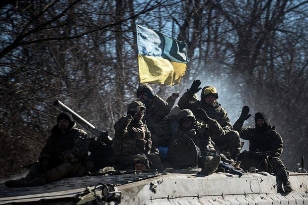 Терористи активізували обстріл по ЗСУ на Луганському напрямку: сім бійців поранені, один загинув