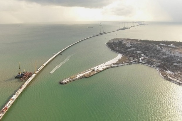 У Росії не буде нових доріг через будівництво Керченського моста - забайкальський чиновник