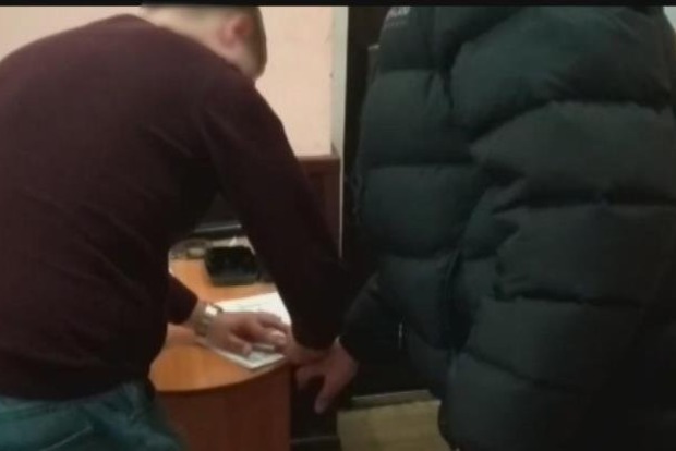 В Одесі педофіл ґвалтував і шантажував неповнолітніх