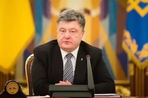 Порошенко: Генконсул Украины пообщался с Надеждой Савченко