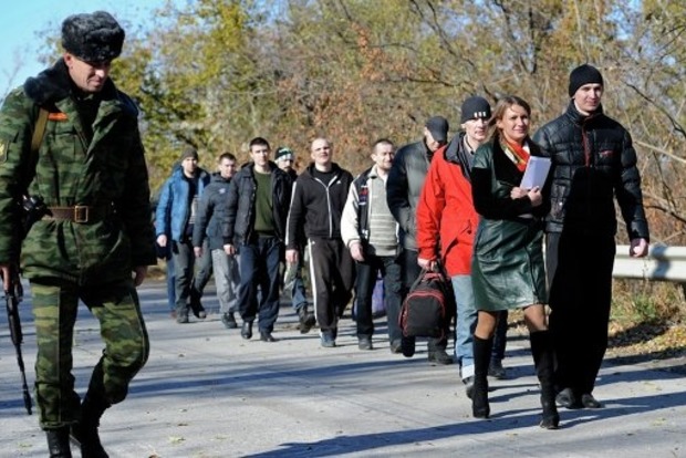 К Пасхе боевики могут освободить 25 украинских пленников