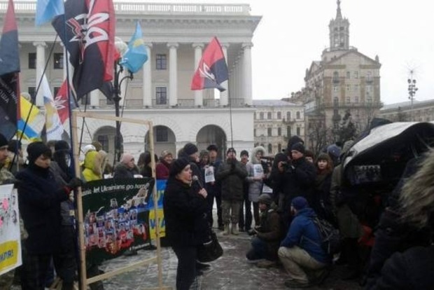 Савченко не дали слова на акции против Путина в Киеве