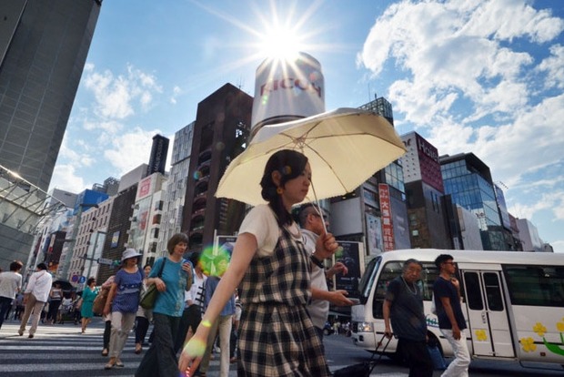 В Японії через спеку госпіталізовано майже 900 осіб