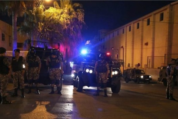 Подросток напал на посольство Израиля в Иордании