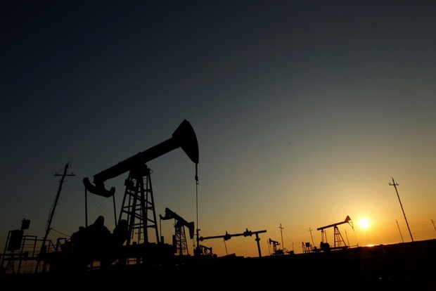 РФ і Саудівська Аравія продовжать заморозку нафтовидобутку