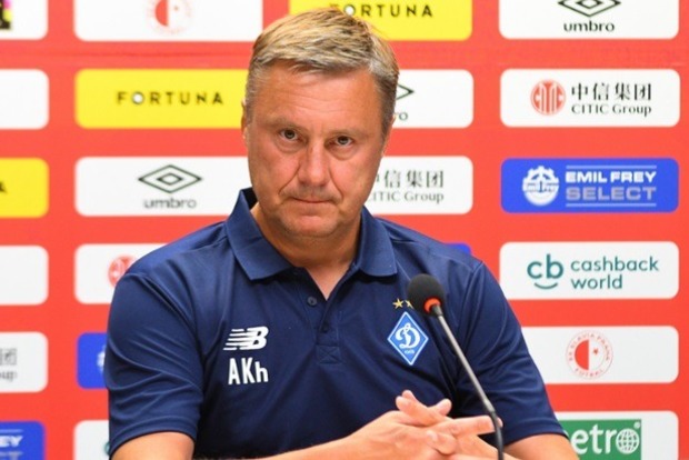 Після програшу Карпатам тренер Динамо Хацкевич подав у відставку