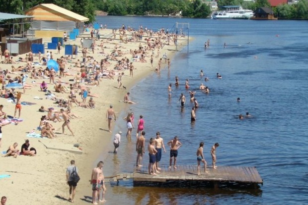 Этим летом в Киеве будут работать девять городских пляжей