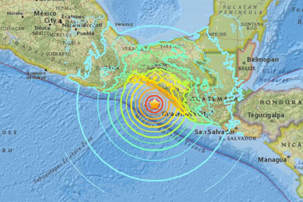 Аэропорт Мехико не работает из-за землетрясения