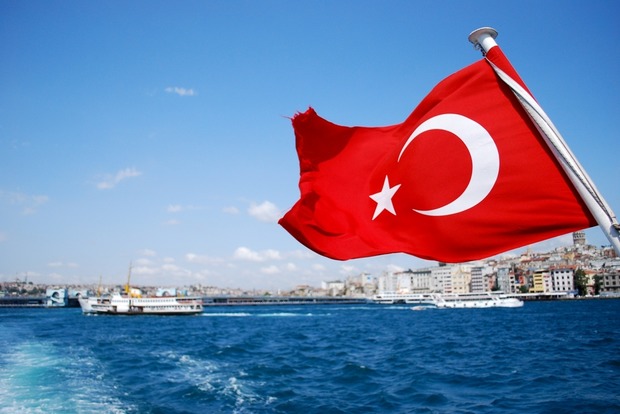Европарламент принял резолюцию о приостановке переговоров о членстве Турции в ЕС