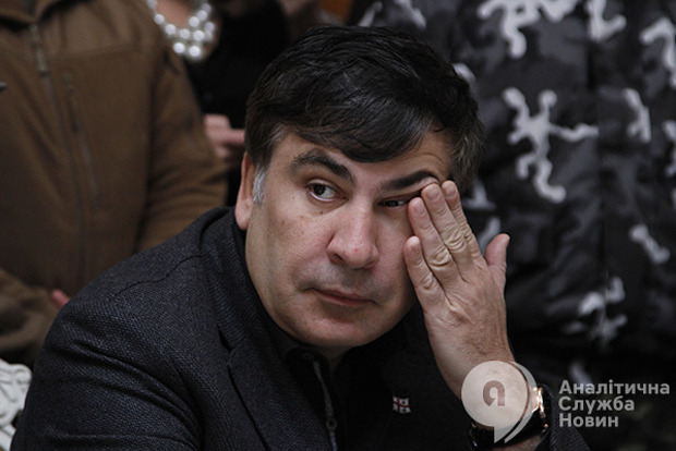 Саакашвили уволил пресс-секретаря за антисемитский намек о Порошенко