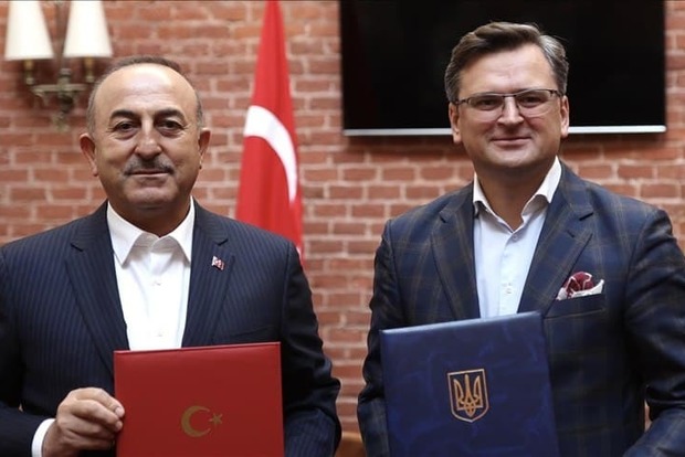 Чавушоглу: Туреччина підтримує цілісність і суверенітет України