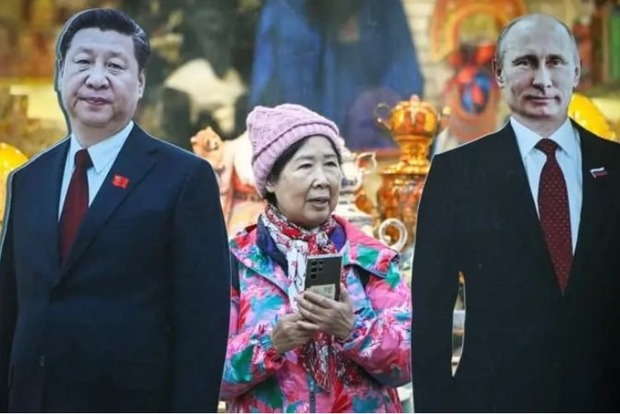 Навіщо Путін приїхав до Китаю майже з усіма головними чиновниками