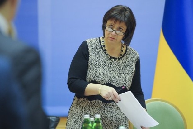 Порошенко поручил Яресько подписать договор с ЕБРР о гарантиях на закупку газа