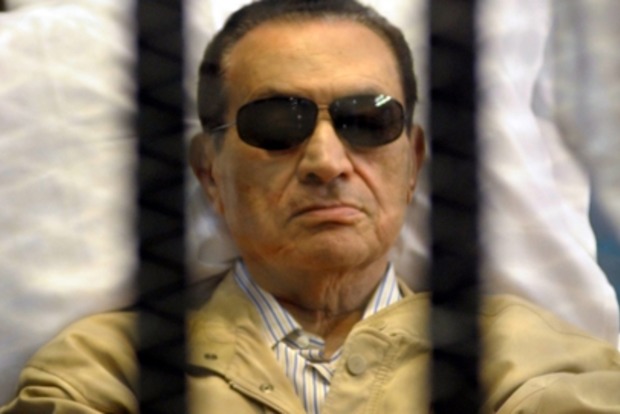 Свергнутый «арабской весной» президент Мубарак вышел на свободу‍