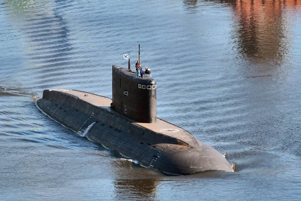 Россия может ударить по Украине ракетами с подводных лодок - The Times