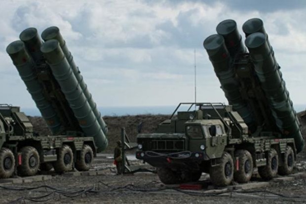 Российские оккупанты развернули в Евпатории ракетные комплексы