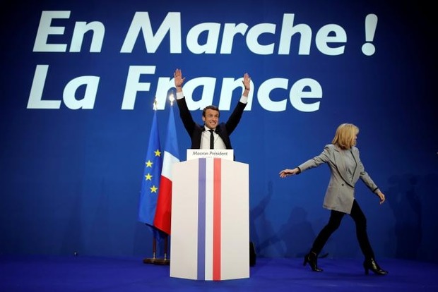Первый тур выборов президента во Франции: лидирует Эммануэль Макрон