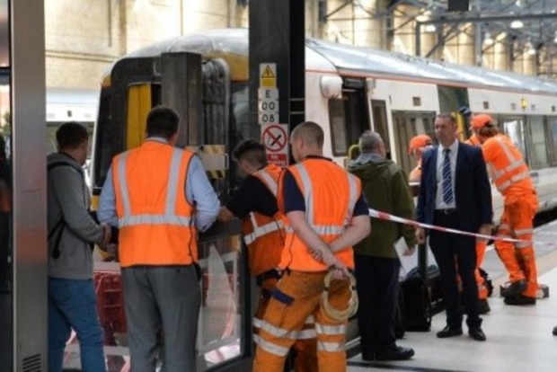 В Лондоне подряд произошло две железнодорожных аварии
