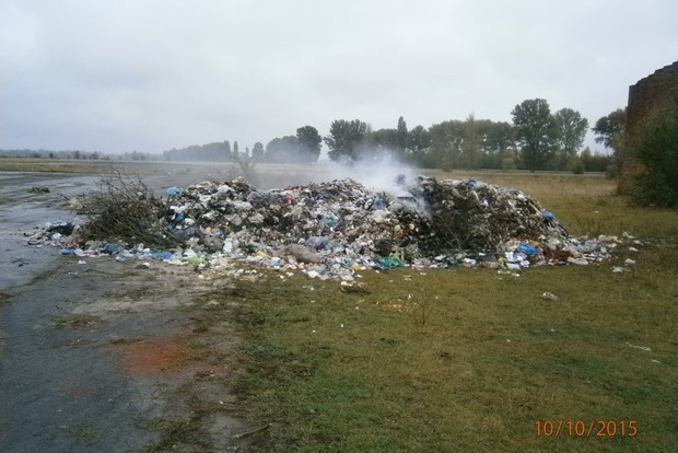 У Хмельницькій області виявили 20 тонн львівського сміття