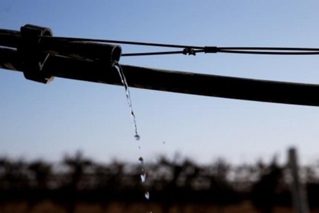 Украина прекратила подачу воды в Луганск