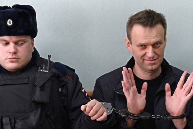 Российский оппозиционер Навальный арестован на 30 суток