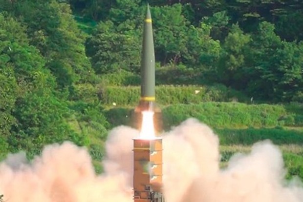 Южная Корея ответила КНДР пуском баллистической ракеты‍