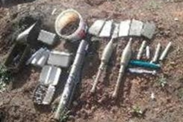 СБУ обнаружила тайник с боеприпасами в районе проведения АТО