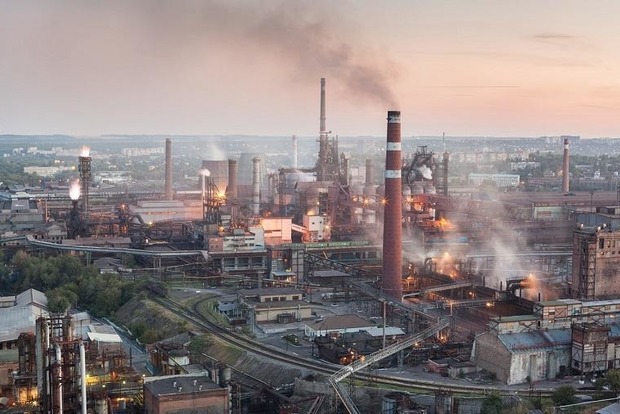 В «ДНР» из-за пожара остановил работу металлургический завод