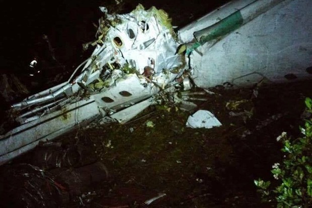 При крушении самолета в Колумбии выжили шесть человек из 81