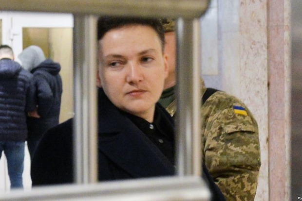 Савченко відмовилася зізнатися, хто оплачує її адвокатів