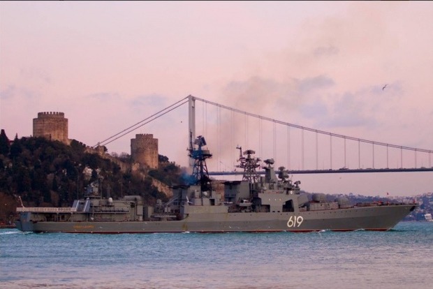 В Черное море вошел российский боевой корабль