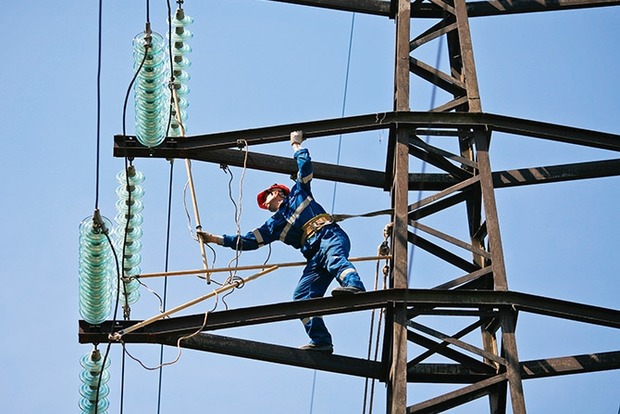 На всій території Сирії відключено електроенергію