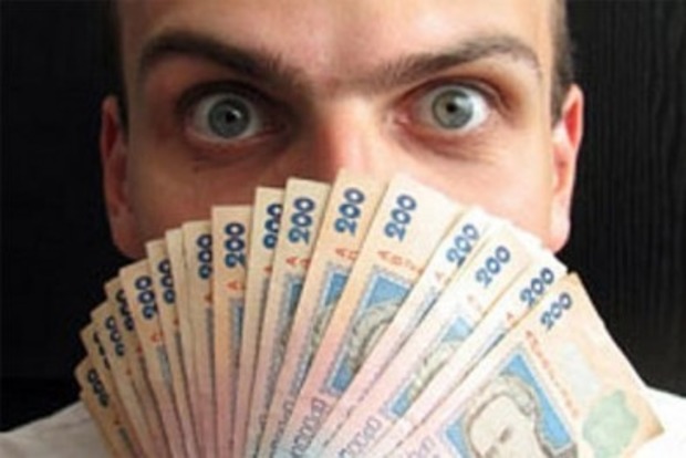 Во Львове банковский работник хотел взятку в 300 тысяч гривен
