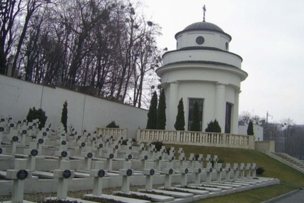 СБУ задержала российских диверсантов, подорвавших Мемориал польских орлят во Львове 
