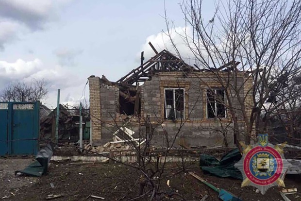 Боевики из «Градов» обстреляли Авдеевку, разрушены 17 домов