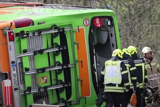 Среди пострадавших во время аварии автобуса в Германии есть украинцы