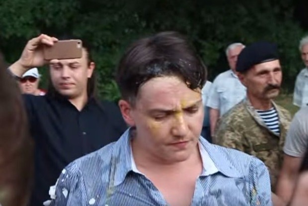 После обстрела яйцами в Николаеве соцсети дали Надежде Савченко новое прозвище