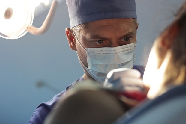 Стоматолог у Броварах зламала пацієнтові щелепу