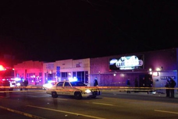 Во Флориде в ночном клубе открыли стрельбу, есть раненые и погибшие