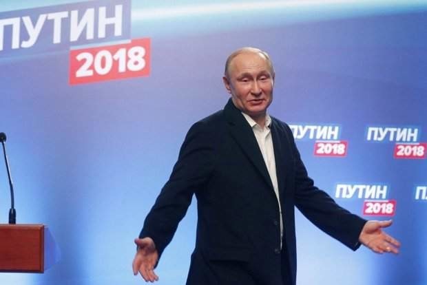 Кончит как Брежнев и Хрущев: Путину предрекли жалкий конец