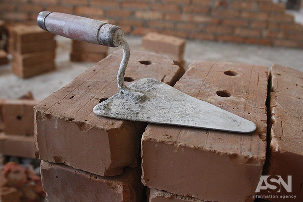93% трудових мігрантів із України зайняті на будівництві і сільськогосподарських роботах