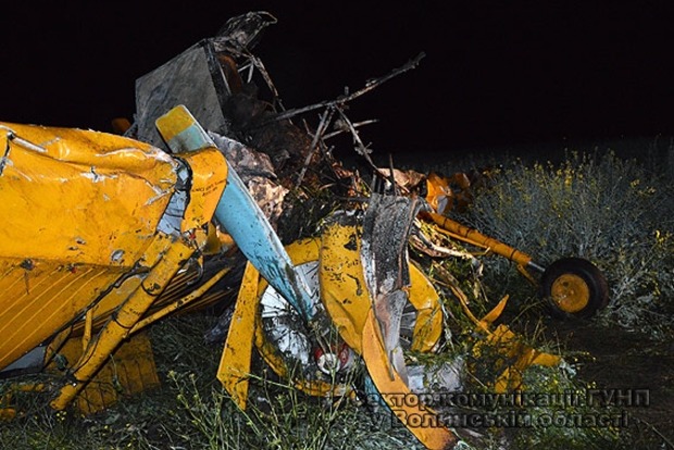 На Волыни разбился самолет, есть погибшие (видео, фото)